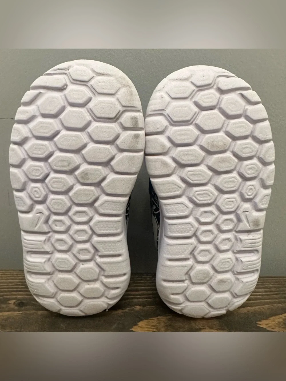Nike Flex Experience RN5 Shoes Black White Heart Print Toddler Size 5C